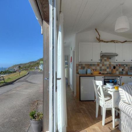 The Beach Hut Villa Lyme Regis Dış mekan fotoğraf