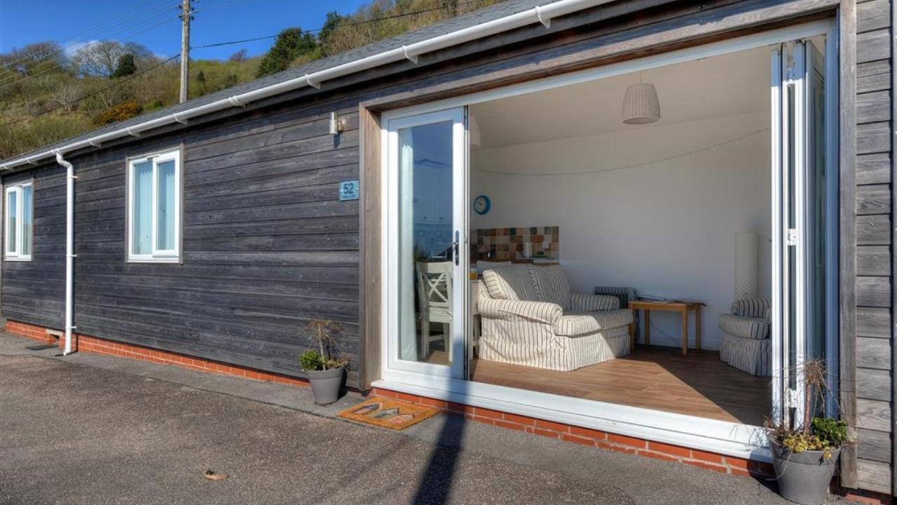 The Beach Hut Villa Lyme Regis Dış mekan fotoğraf